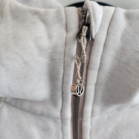 Lululemon Scuba Hoodie Cotton Fleece Heathered White Hooded Sweatshirt Sz 2 - Picture 7 of 15
